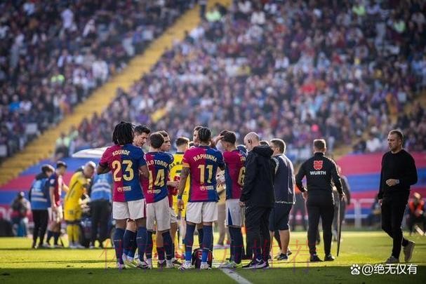 皮克：菲戈金球奖后承诺留队 但一周后去了皇马